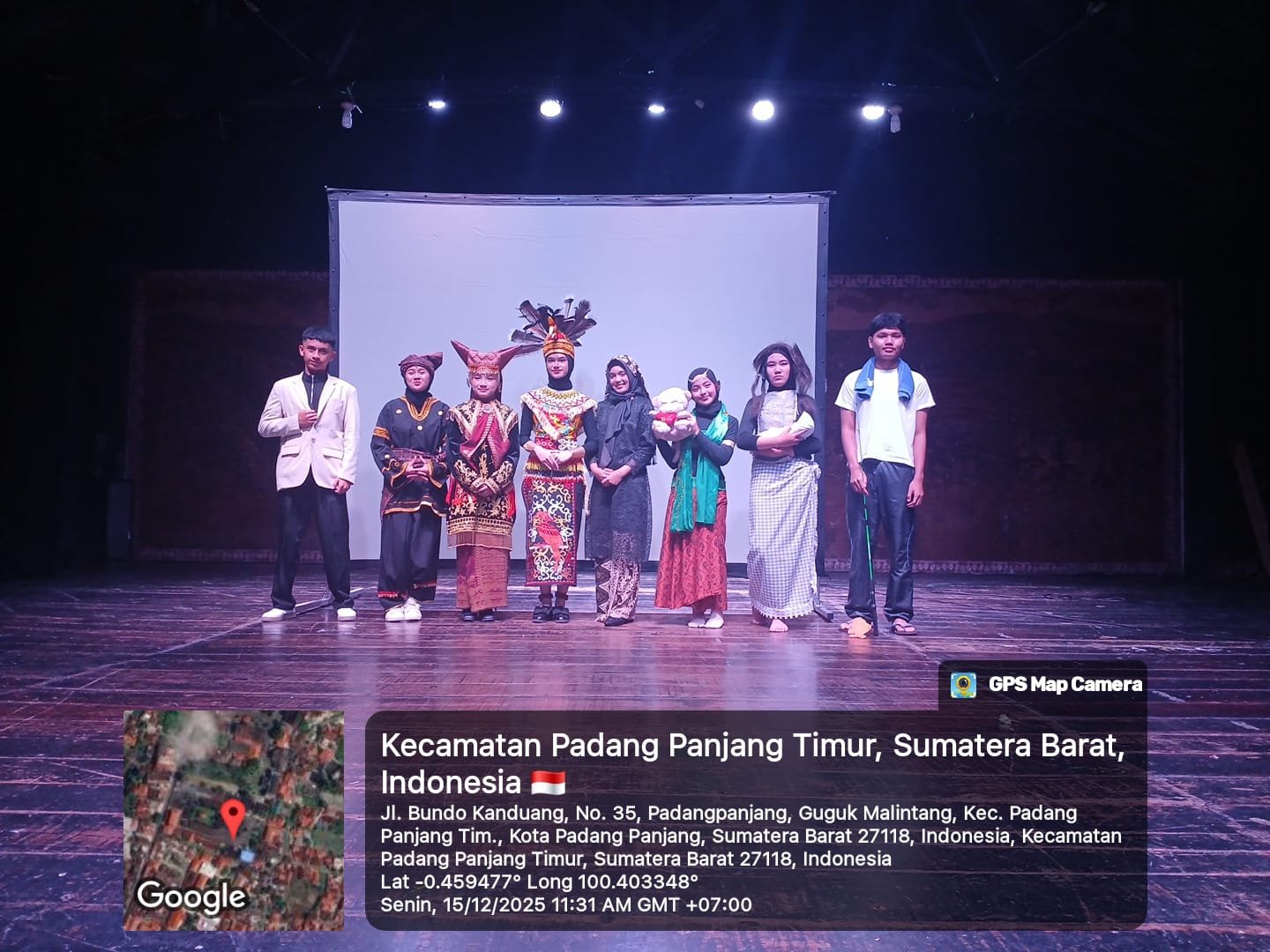 Semi final lomba story telling di ISI award Padang Panjang.